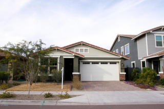 3400 Strawberry Dr, Gilbert, AZ 85298-3394