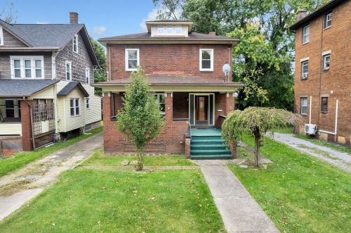 328 Moody Ave, New Castle PA  16105-2487 exterior