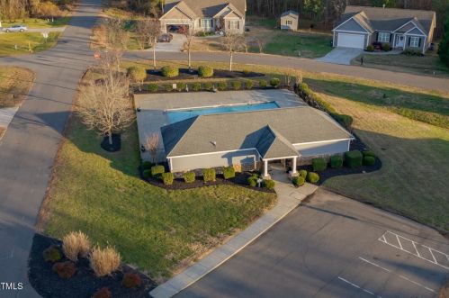 101 Bluegrass Dr, Oxford NC  27565-2895 exterior