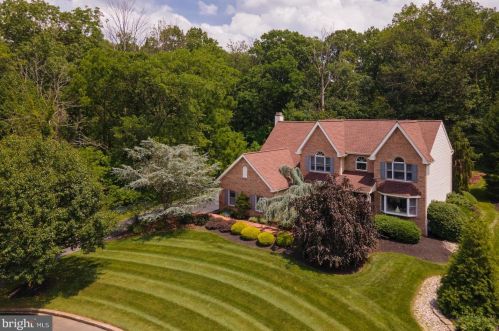 126 Springdale Ln, Lansdale, PA 19446-1489