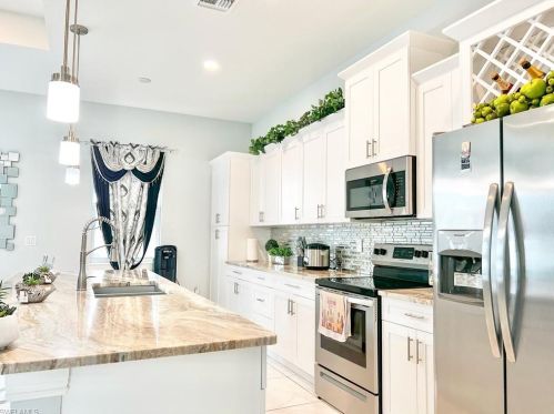 104 Unice Ave, Lehigh Acres FL  33971-1840 exterior