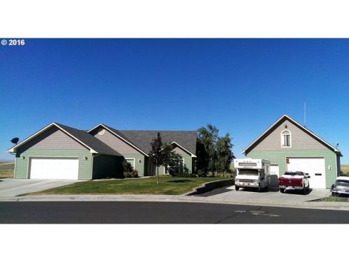 1707 1st St, Cayuse OR  97801-9454 exterior