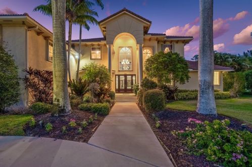 13309 Doubletree Cir, West Palm Beach, FL 33414-4012