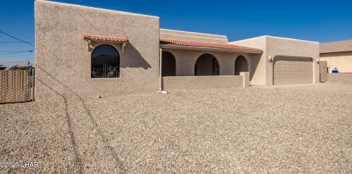 3565 Red Cloud Dr, Lake Havasu City, AZ 86406-8704