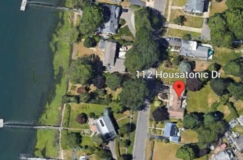 112 Housatonic Dr, Milford CT  06460-5034 exterior