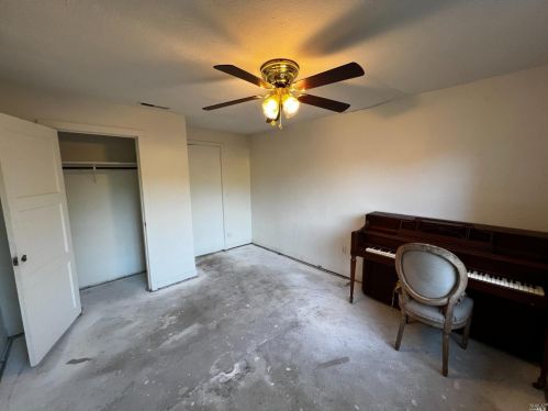 188 Mendocino Ave, Willits CA  95490-3508 exterior