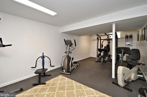 122 Claremont Dr, Lansdale PA 19446-6361 exterior