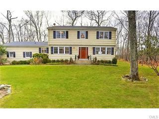 473 Sawmill Rd, Stamford, CT 06903-3507