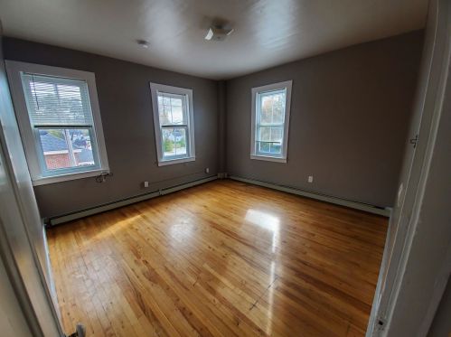 9 Depot St, Unity NH 03603-4683 exterior