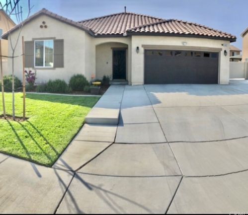 1542 Misty Meadow Ln, San Jacinto, CA