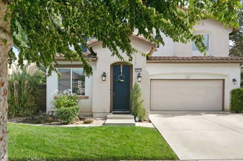 32072 Meadow Wood Ln, Lake Elsinore, CA 92532-2527