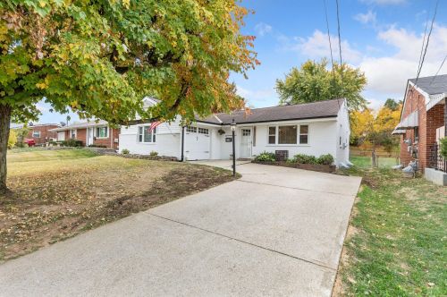 667 Maple Tree Ln, Covington, KY 41018-1107