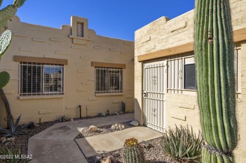 3245 Moondance Way, Tucson, AZ 85741-1248