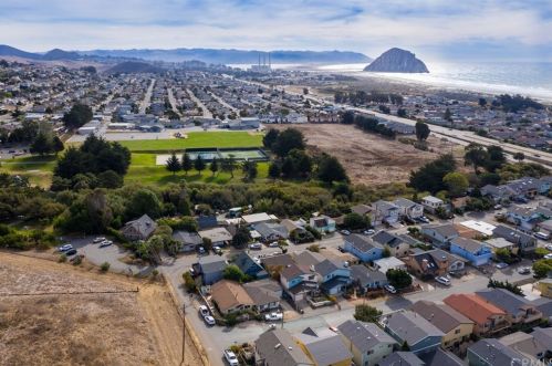 451 Island St, Morro Bay CA  93442-1303 exterior