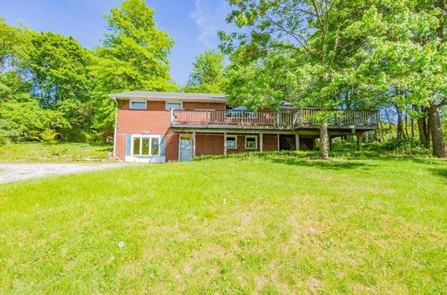 5632 Fairfield Dr, Gibsonia, PA 15044-9601