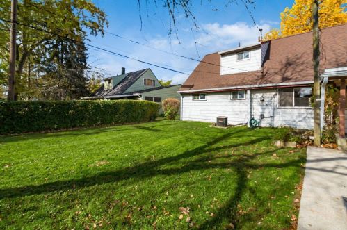 2967 Irwin Ave, Darbydale OH  43123-2309 exterior