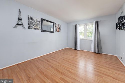 105 Harvest Rd, Swedesboro NJ  08085-1426 exterior