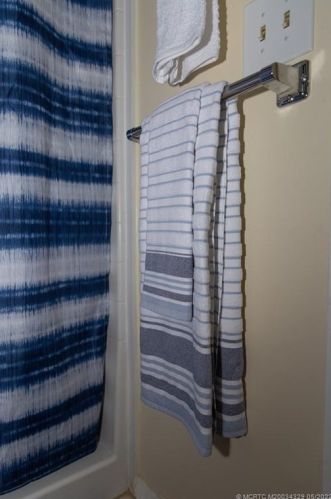 1656 28th Ave, Vero Beach FL  32960-3136 exterior