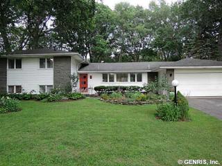 24 Kimberly Rd, Pittsford, NY 14534-1539