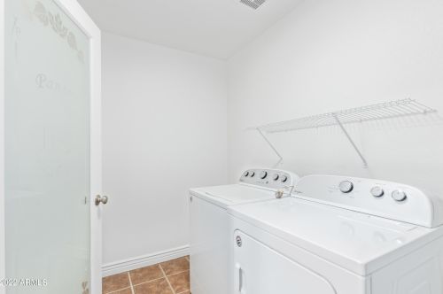 1425 Ironwood St, Gilbert AZ exterior