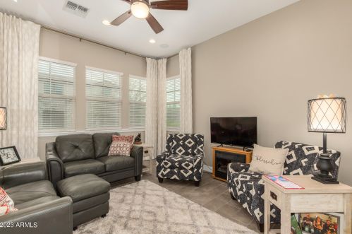 1934 Wisteria Dr, Chandler, AZ 85286
