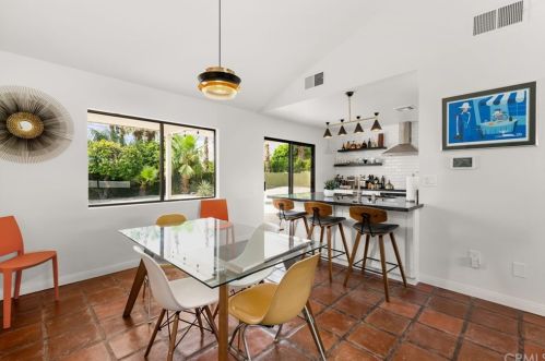 803 El Conquistador, Palm Springs CA  92262-3246 exterior