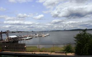 77 1st Ave, New Haven CT  06516-5106 exterior