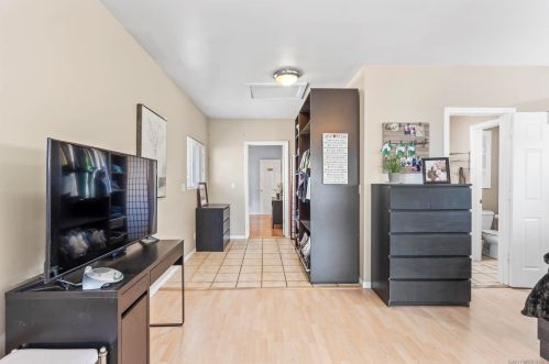 4082 Ingalls St, San Diego CA 92103-1354 exterior