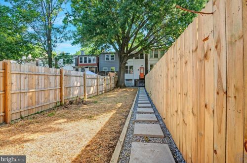 2013 Naylor Rd, Washington DC  20020-6807 exterior