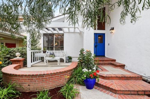 8 Hidalgo, Irvine, CA 92620-1854