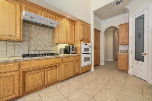 1781 Summer Cloud Ct, Folsom CA  95630-6249 exterior