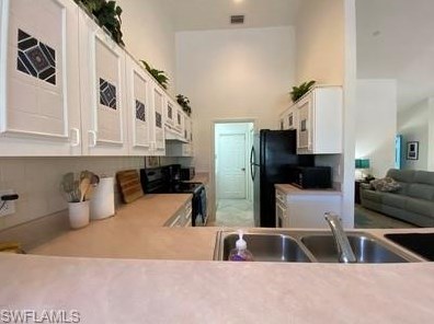 920 Belville Blvd, Naples FL  34104-7883 exterior