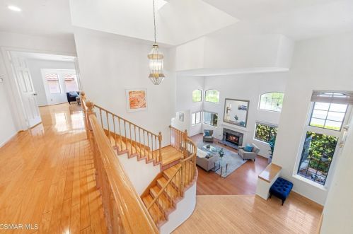 5805 Rainbow Hill Rd, Calabasas CA  91301-4636 exterior