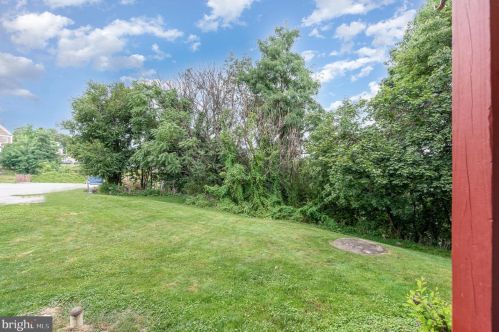 18 Walton St, York Haven PA  17370-8809 exterior