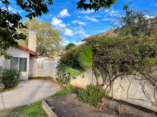 32005 Corte Eldorado, Temecula CA  92592-1033 exterior