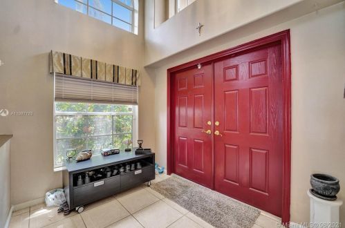 955 203 Ave, Hollywood FL  33029-3440 exterior