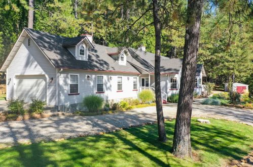 17540 Colfax Hwy, Grass Valley, CA 95945-8646