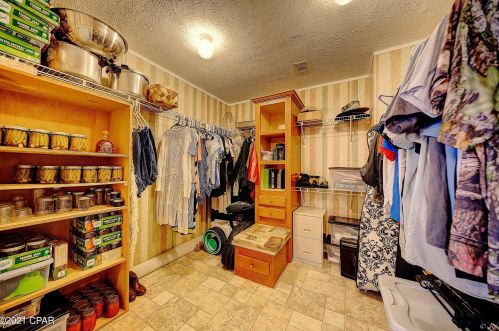 3140 Shadow Trl, Sunny Hills FL  32428-8414 exterior