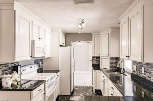 403 Roosevelt Ave, Lehigh Acres FL  33936-1202 exterior