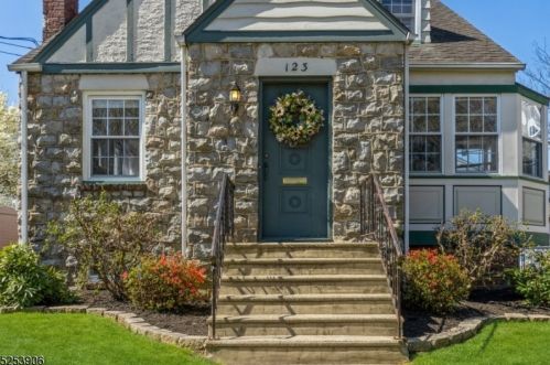 123 New St, Cranford NJ  07016-2646 exterior