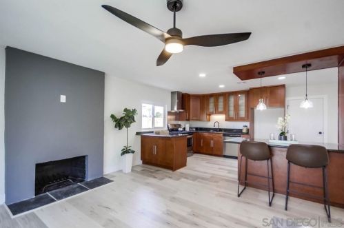 6788 Benson Ave, San Diego CA  92114-5833 exterior