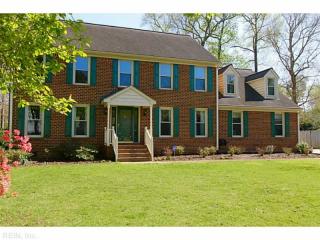 1104 Club Pines Ct, Chesapeake VA  23320-9405 exterior