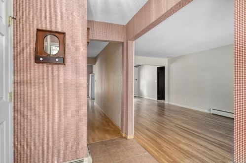 2732 Old Yorktown Rd, Yorktown Hgts NY  10598-3140 exterior