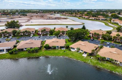 13789 Date Palm Ct, Delray Beach FL  33484-1453 exterior