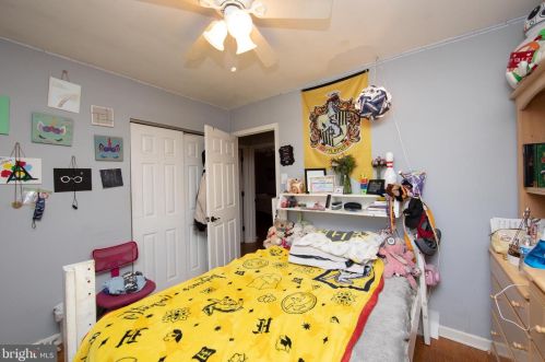 34 Broad St, Berlin Boro NJ  08009-1436 exterior