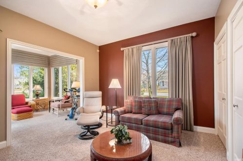 1540 Lake George Dr, Mishawaka IN  46545-4065 exterior