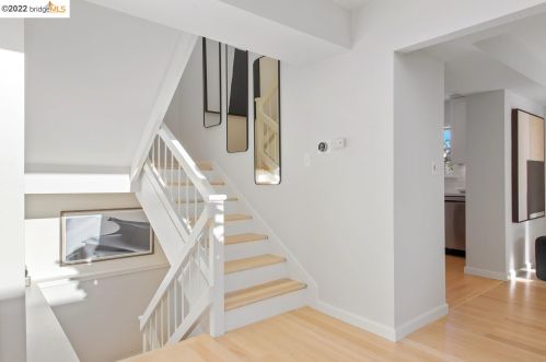 780 Glendome Cir, Oakland CA 94602-1413 exterior