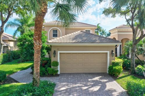 165 Orchid Cay Dr, West Palm Beach, FL 33418-4615