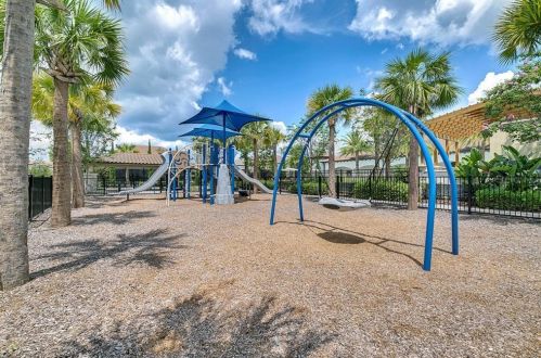 8148 Chilton Dr, Orlando FL 32836 exterior