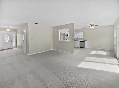 473 Emerald Rd, Ocala, FL 34472-3075